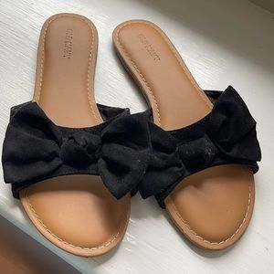 Old Navy Bow Sandals